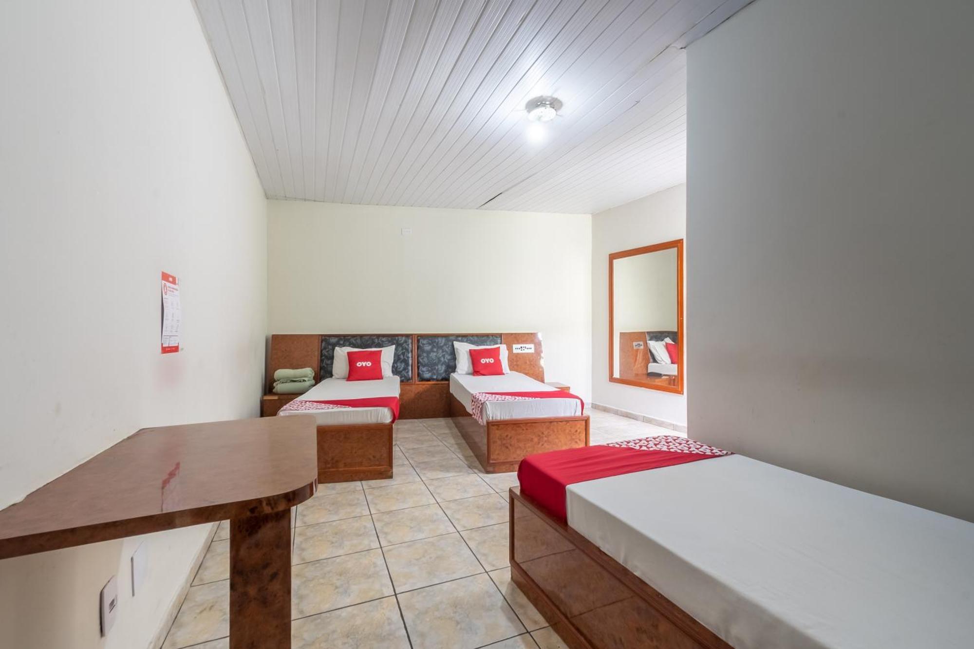 Oyo Hotel Dom Pedro, Sao Paulo Bagian luar foto